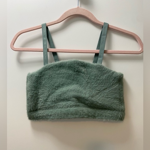 Gymshark x Whitney Eyelash Knit Bandeau Bra - Picture 4 of 8